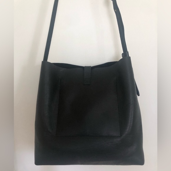 esby Bucket Tote in Black Calfskin - Picture 6 of 11